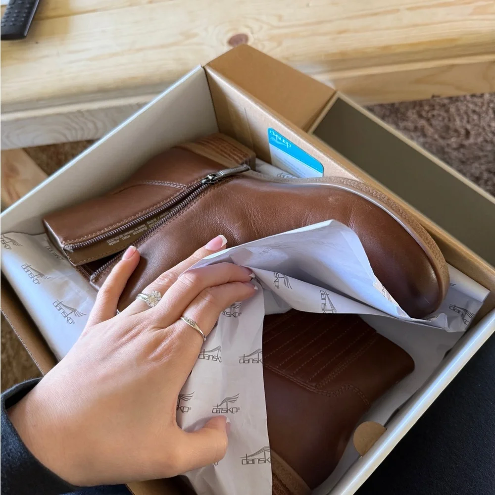 Dansko Brown Leather Ankle Boot with Low Stacked Heel - Picture 4 of 5